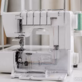 Janome CoverPro 2000CPX: як заправити нитки