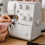Janome MyLock 210D пропускає стібки: чому так відбувається і як це виправити