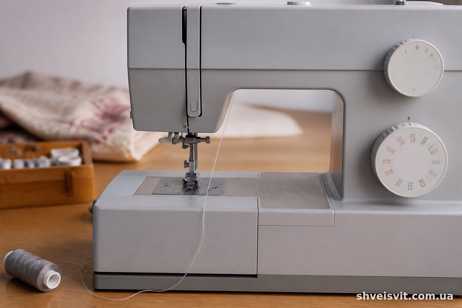 Singer Heavy Duty 4423 рве верхню нитку: чому так стається і як це виправити